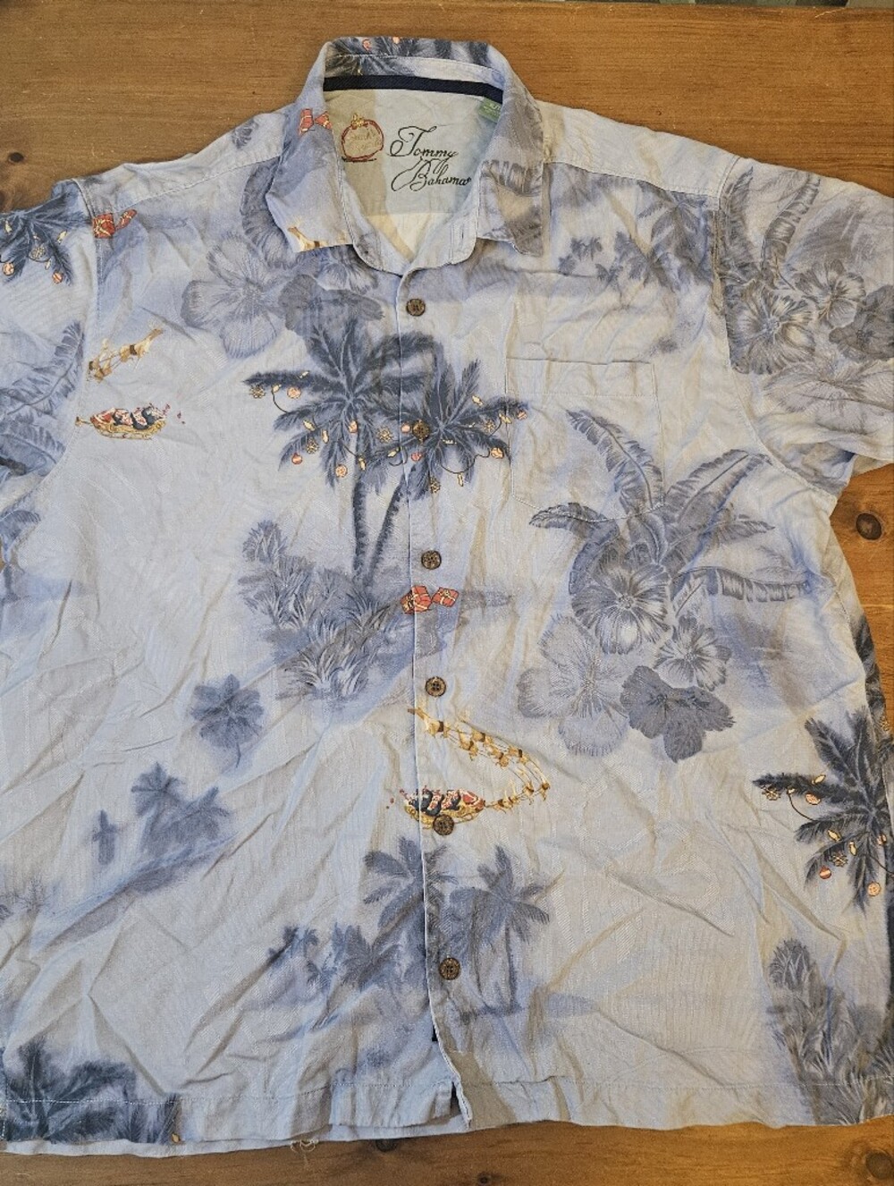 Tommy Bahama Seasons Greetings Silk Button Down Shirt Men Size XL Holiday Santa
